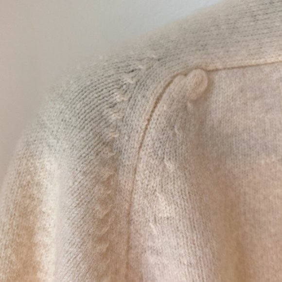 Vintage Wool cream James Pringle sweater Scotland Pristine Crew Neck Warm 100% - Picture 6 of 7